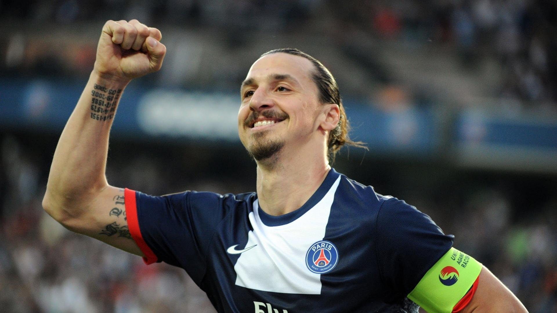 蝶泳初赛突尼斯新秀表现不俗，最新蝶泳视频